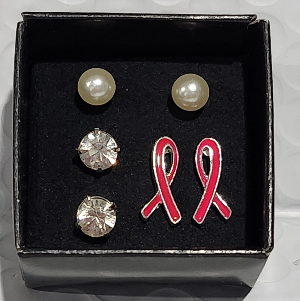 Avon Pink Ribbon Breast Cancer Awareness Earring Boxed Set